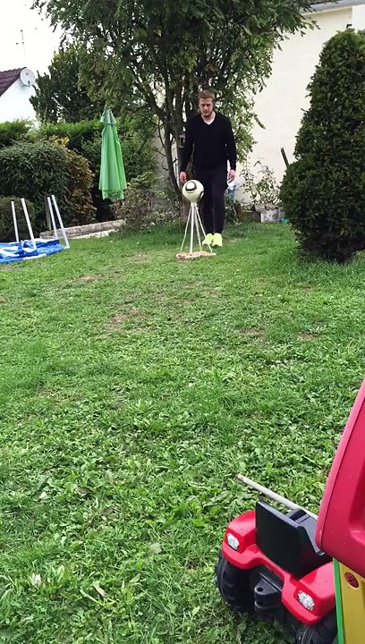 Petit putt dans le jardin!!!! Trankil!!! :-)