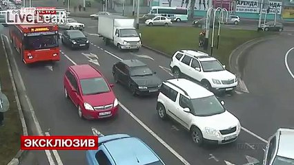 Road rage with tear gas sprayed in womans face