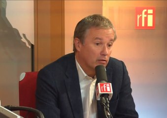 Dupont-Aignan appelle à lever «d'urgence» les sanctions contre la Russie