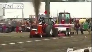 LiveLeak.com - Watch this engine pop like a zit!