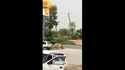 One wheeling death - Bike Accident (pakistan-Bhakkar) - Bike Stunt