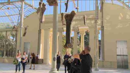 Danh Vo transforma el Palacio de Cristal en una evocadora vitrina