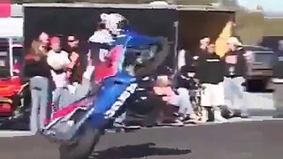 Street Bike Stunts Fails!