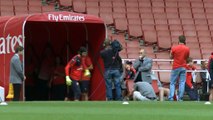 Wenger threatens press conference walkout