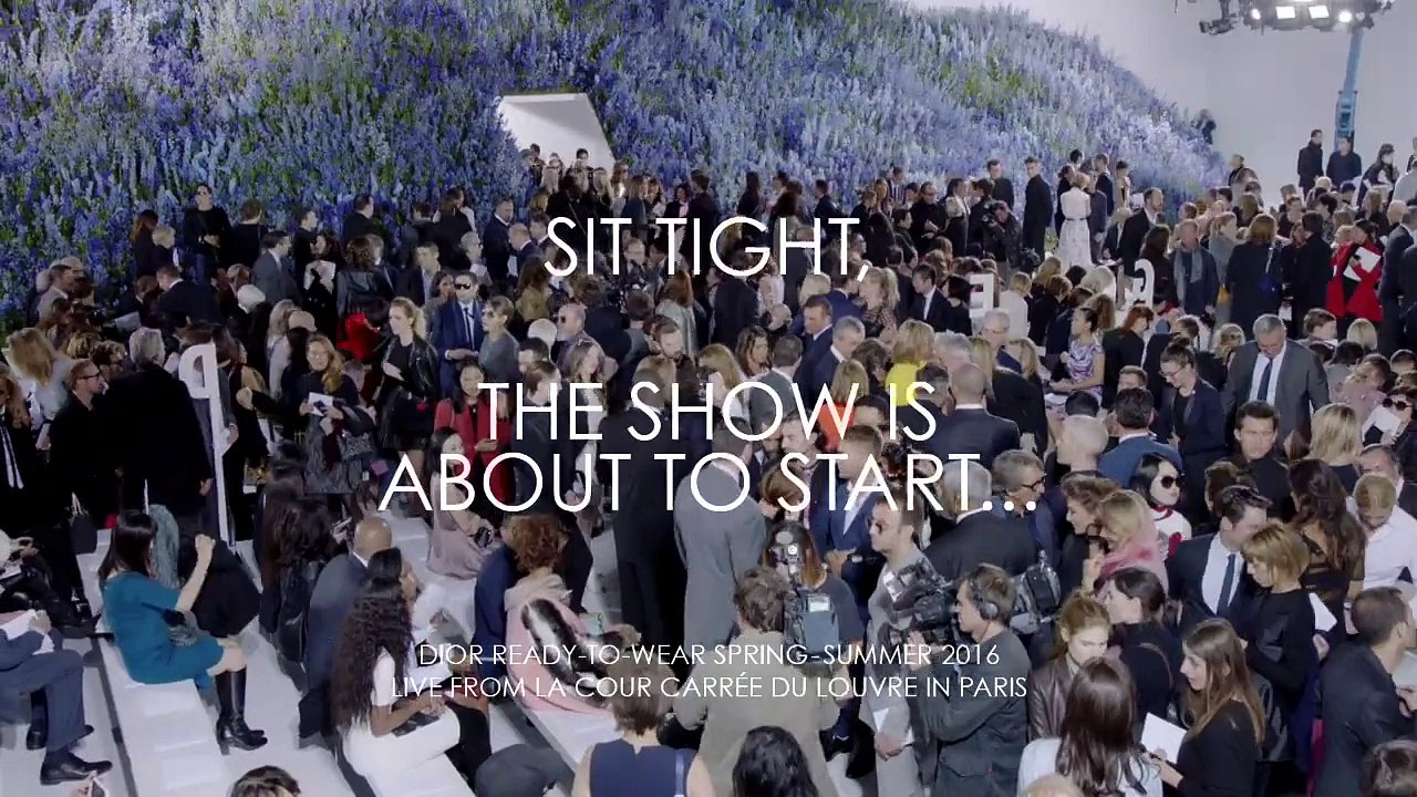 Rihanna at Dior fashion show - PFW2015