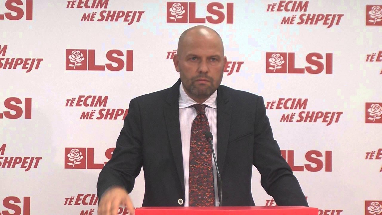 YLLI MANJANI SINKRON