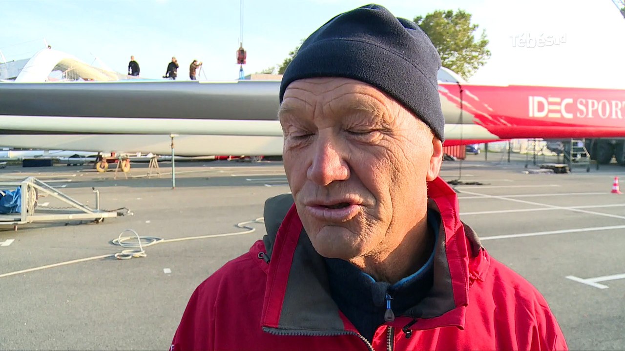 Vannes. Le maxi-trimaran Idec-Sports mis à l'eau