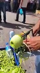 Cutting Apple with Trick Amazing