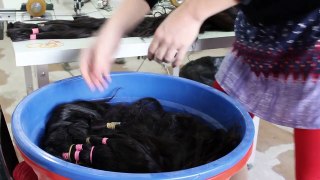 presorting the uzbek hair into waves and straight bundles