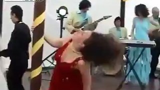 LiveLeak.com - What would you do if this happened on your wedding?