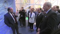 Inauguration du Dôme du climat par François Hollande au ministère de l'Ecologie