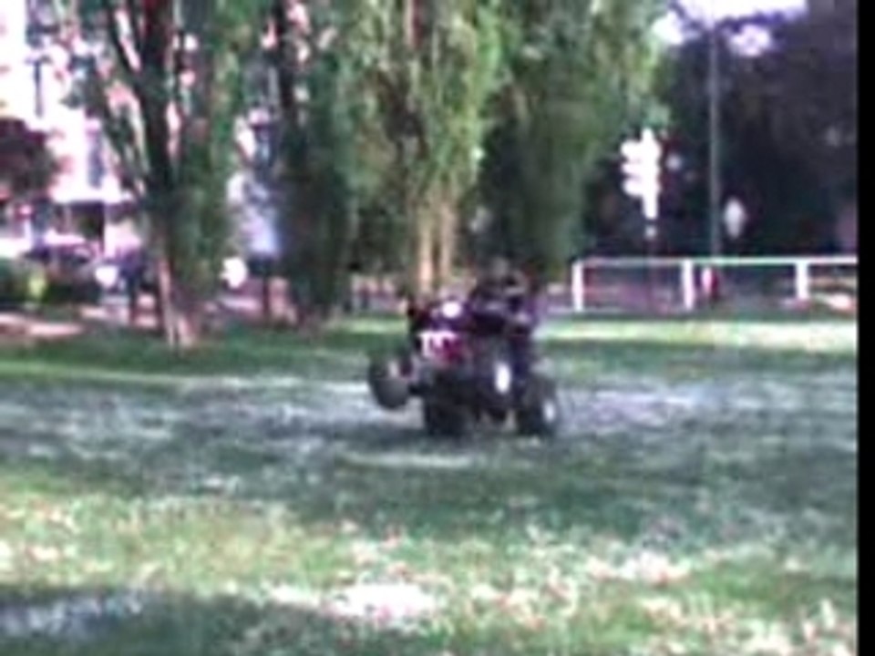 Rekta en roue avec Tete en 200 blaster