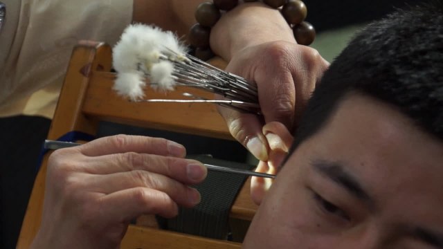 Have You Ever Heard of China's 'Professional Ear Cleaners'?