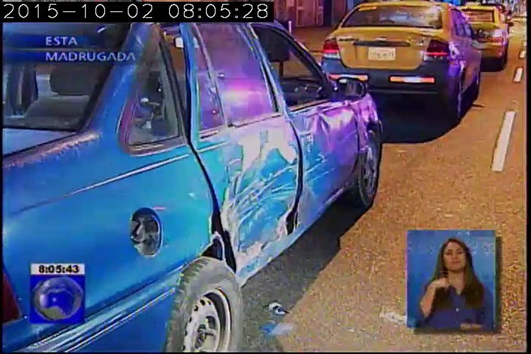 Conductor en aparente estado de embriaguez causó un accidente en el centro de Guayaquil