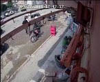 كاميرا المراقبة ترصد عملية سرقة دراجة نارية بساقية الداير صفاقس