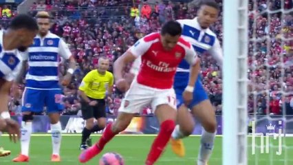 Mesut Özil ● Sublime Skills & Passing 2015