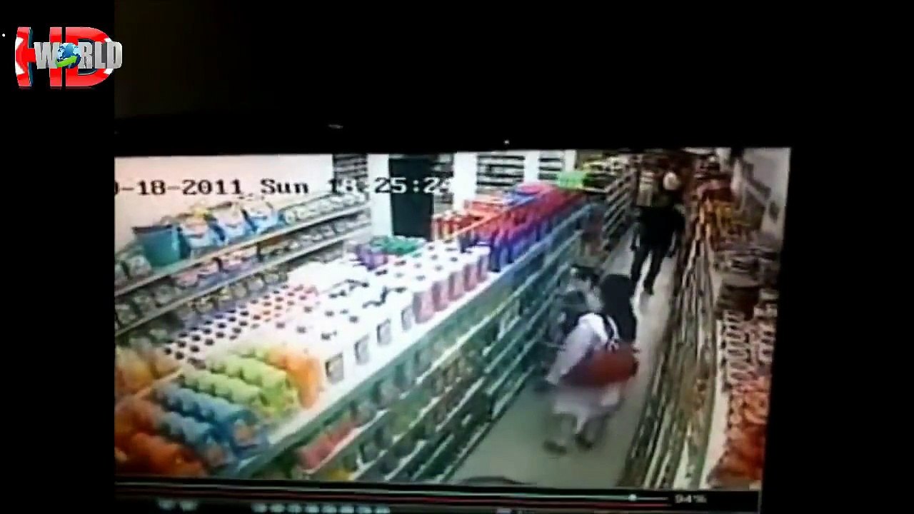 Nepal Earthquake Caught On CCTV camera