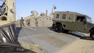 LiveLeak.com - Japanese & American Military Hovercrafts Storm The Beach