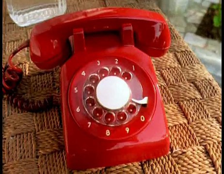 Ünlülerin ünsüzken oynadığı reklamlar Ozan Güven Hürriyet