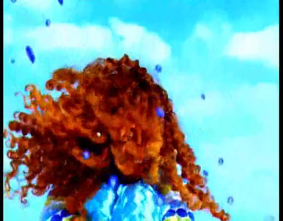 Ünlülerin ünsüzken oynadığı reklamlar Yıldız Çağrı Atiksoy  Elidor