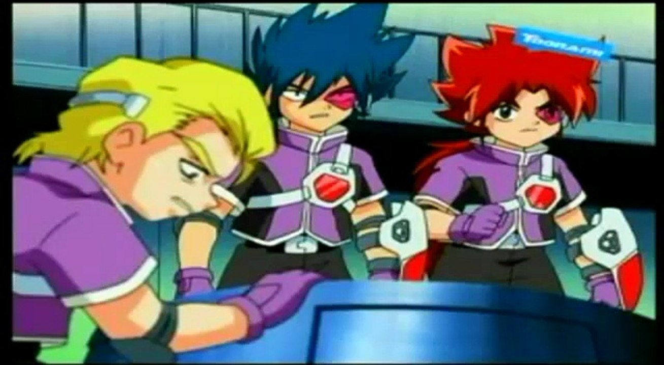 Beyblade V-Force - Jim vs Goki & Robot Beyblades