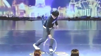 INCREDIBLE talent .... very nice ... funny video 2015