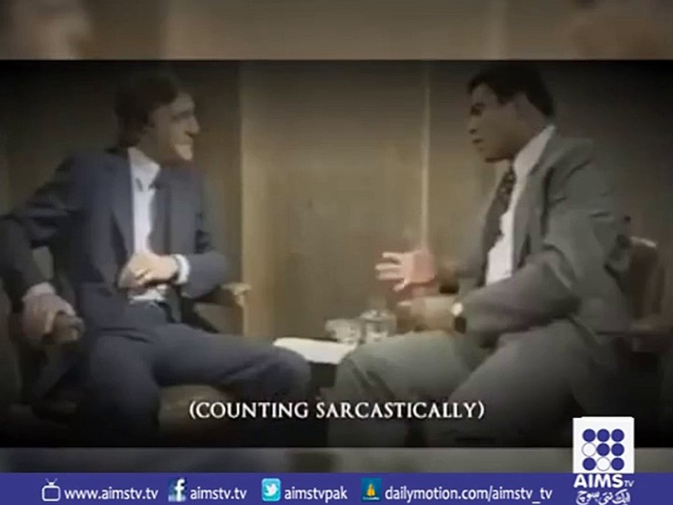 ایک صحافی نے جب باکسر محمد علی سے باڈی گارڈ کے بارے میں سوال کیا تو انہوں نے کیا جواب دیا آپ بھی سُن کر حیران رہ جائیں گ