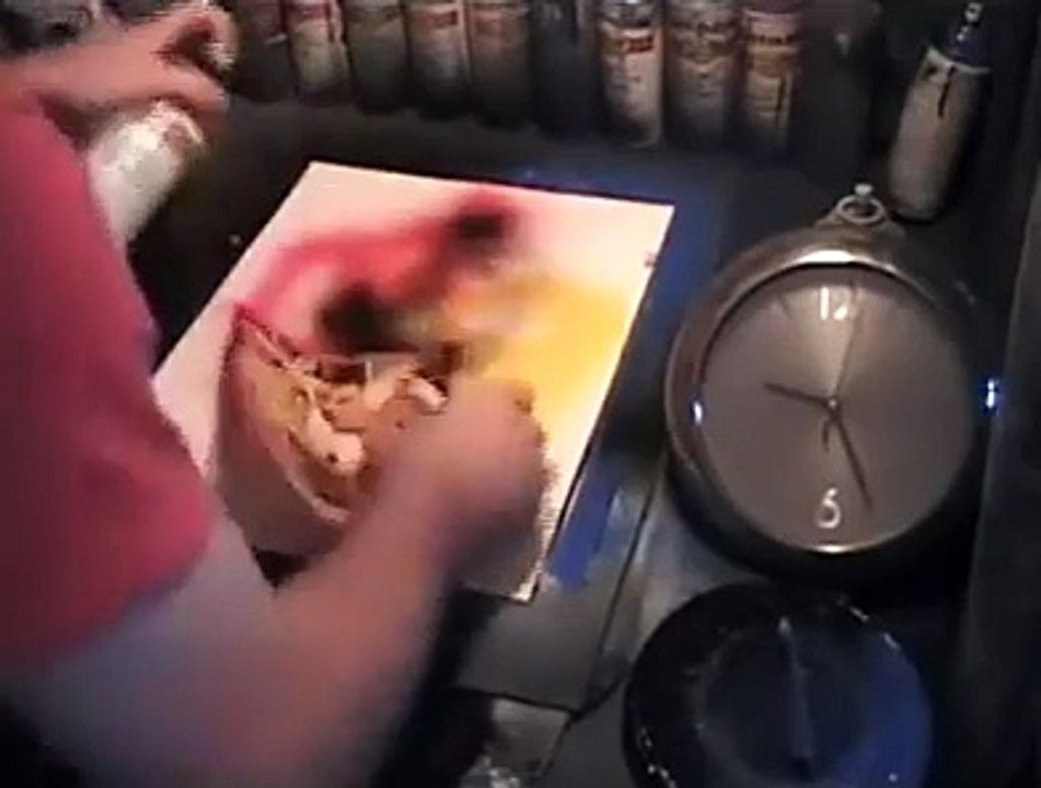 So talented artist using spraypaints and paper to draw insane art pieces