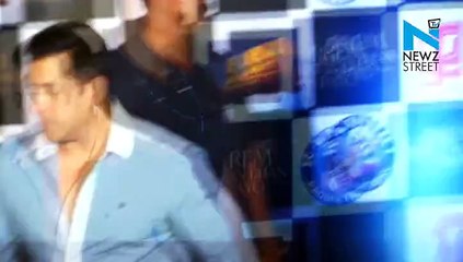 Lol! Sonam Kapoor’s designer dress becomes towel for Salman