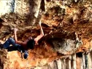 Les arts du vide - 8b - Dave-graham à kalymnos