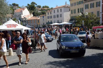 Journée Vintage & Cars Ollioules 2015 - Interview Thierry Crestin & Michel Thuilier - 720p