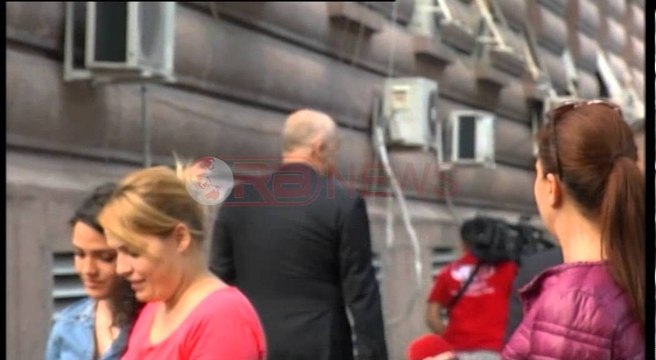 Kryeministri Rama 90 minuta në zyrën e Ilir Metës, asnjë deklaratë- Ora News- Lajmi i fundit-