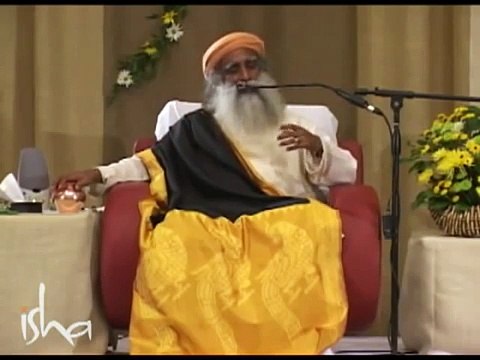 Zen-meditation-techniques-vs-Isha-meditation-techniques-a-beginners-question-answered-by-Sadhguru-V4zywO9FXxU