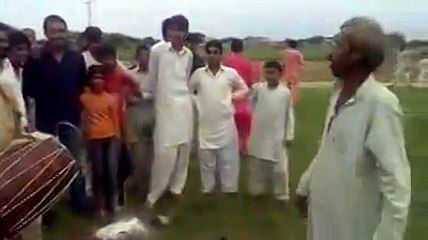 PAKISTANI VILLAGE LIFE PUNJABI TAPPE DHOOL AND BHANGRA