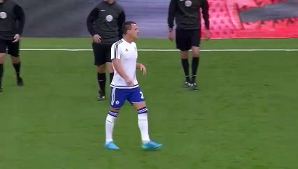 John Terry warming up for today's game earlier on Chelsea - Southampton 03.10.2015