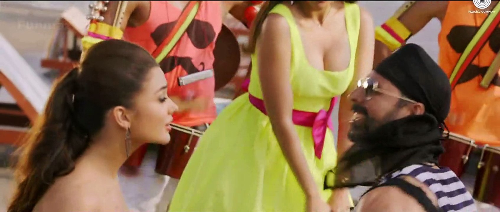 Dil Kare Chu Che HD Song - Singh Is Bling 2015
