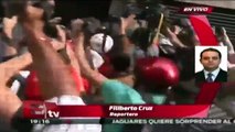 ÚLTIMA HORA: Enfrentamiento entre encapuchados y policías en marcha del 68