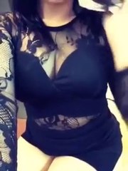 This Is What Qandeel Baloch Is Doing To Be Famous