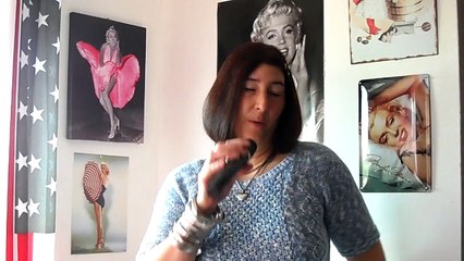 HUGUES AUFRAY ELLE DESCENT DE LA MONTAGNE...