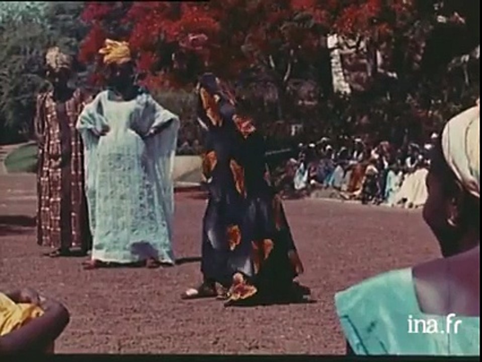 La mode à Dakar un 10 Juillet 1957.