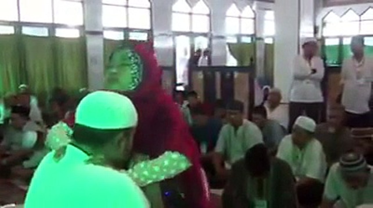 Real jinn caught on camera  september 2015