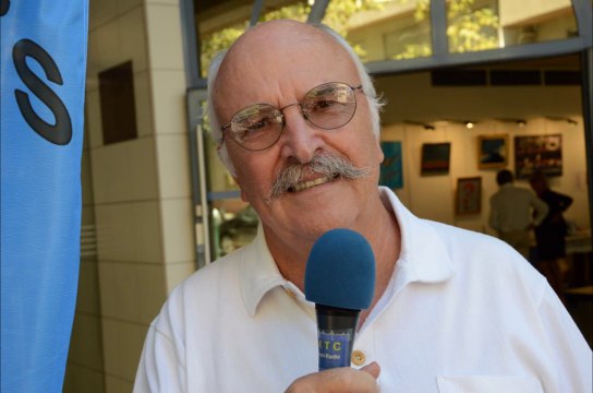Salon Auteurs Régionaux Plumes d'Azur Hyères 2015 - Interview Dominique Van Eecke - 720p