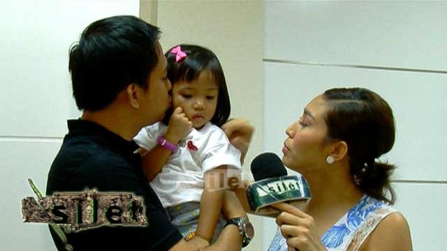 Keharmonisan Keluarga Ayu Dewi - Silet 04 Oktober 2015