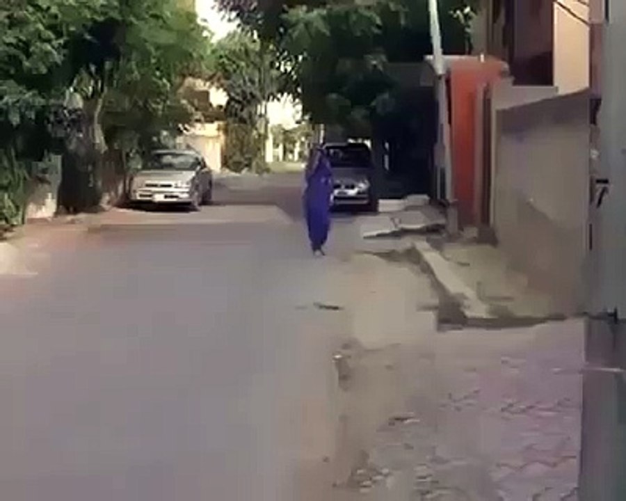 ہاہاہاہاہا بشیر کھسرا