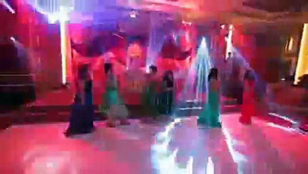 Bride and Bridesmaids Dance Performance in Indian Wedding