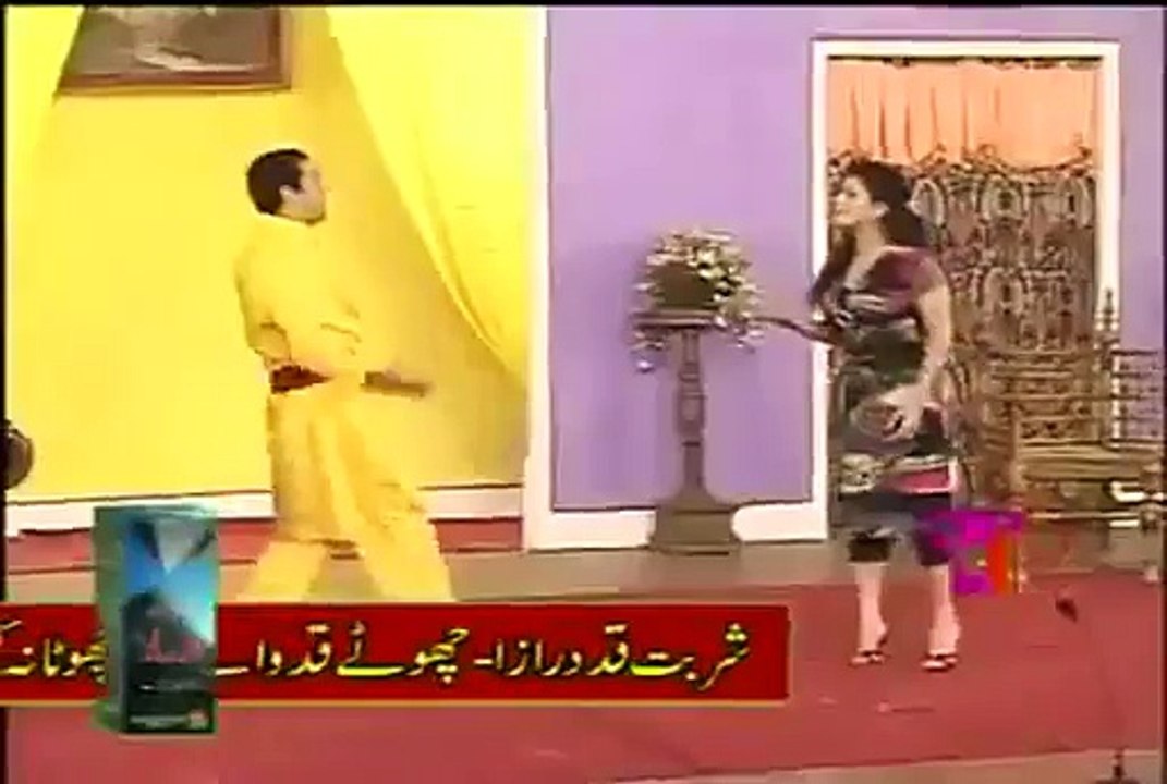 Zafri Khan best funny dance in Pakistani Punjabi Stage Drama funny clips - Video Dailymotion