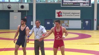 Maxime FIQUET finale 74 kg lutte libre au tournoi international labellisé de Besançon le 3 ocobre 2015