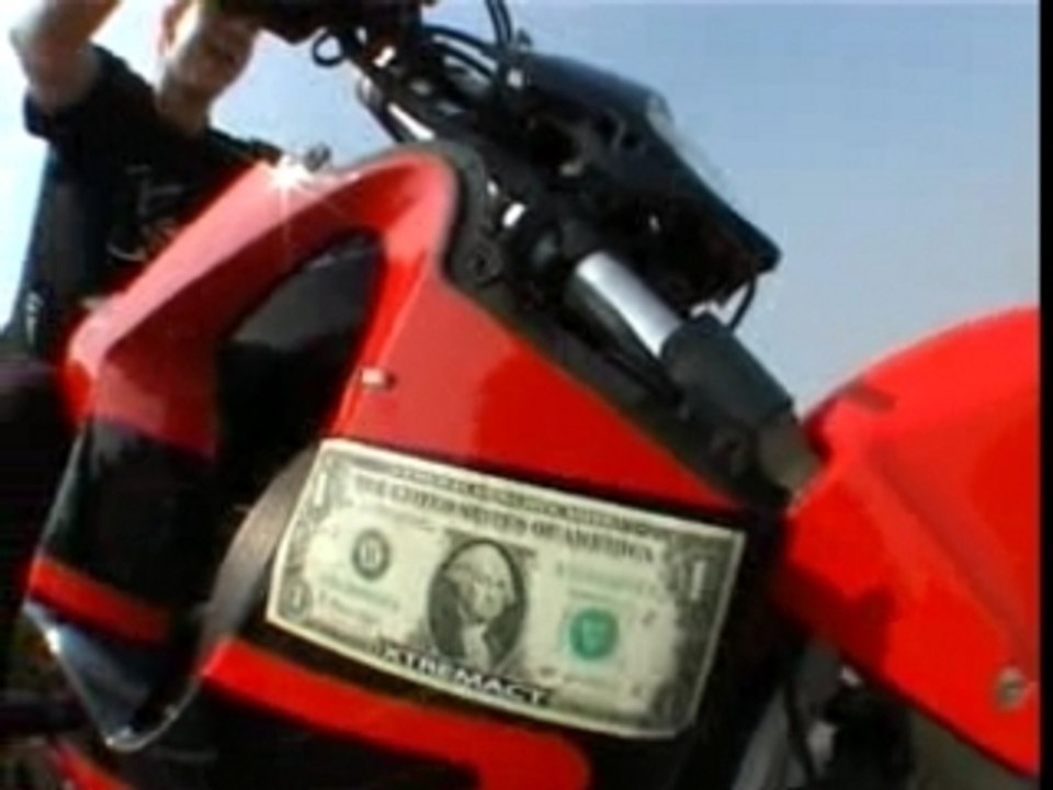 La Vie, La Vrai, Auchan