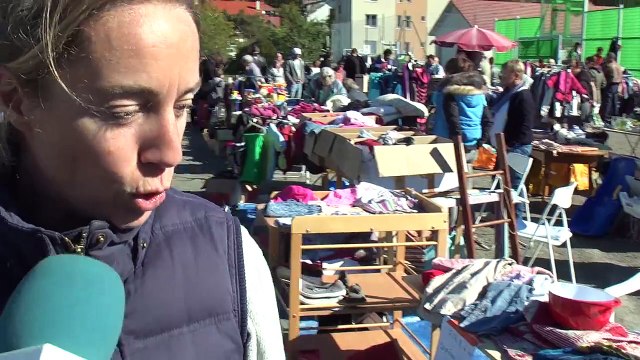 D!CI TV : Au vide grenier de La Bâtie, on achète de tout, même des gens !