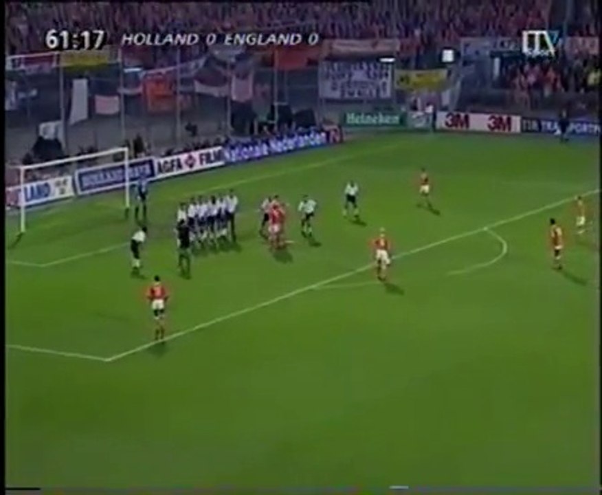 Bagging '3 Lions':  England 0-2 Holland WC qualifier 1993